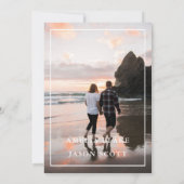 ミニマリストレッドローズオンブラック結婚式招待状 招待状 (裏面)