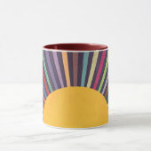 ミニマリストレトロレインボーサンレイズ マグカップ (中央)