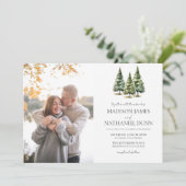ミニマリスト冬の雪の松の木の写真 ウェディング 招待状 (スタンド正面)