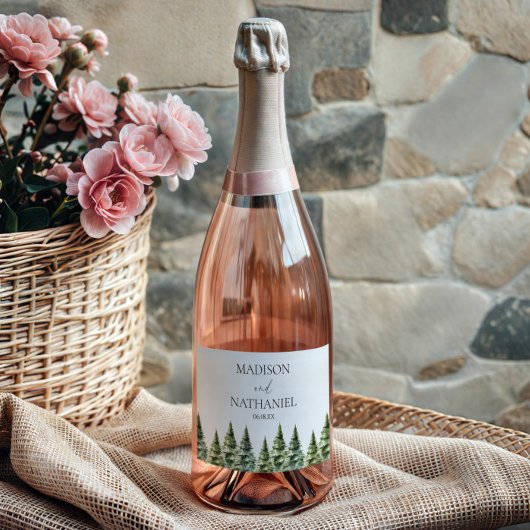 ミニマリスト冬の雪の松の木の森結婚の スパークリングワインラベル