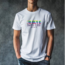 ミニマリスト卒業ストライプパターン Tシャツ
