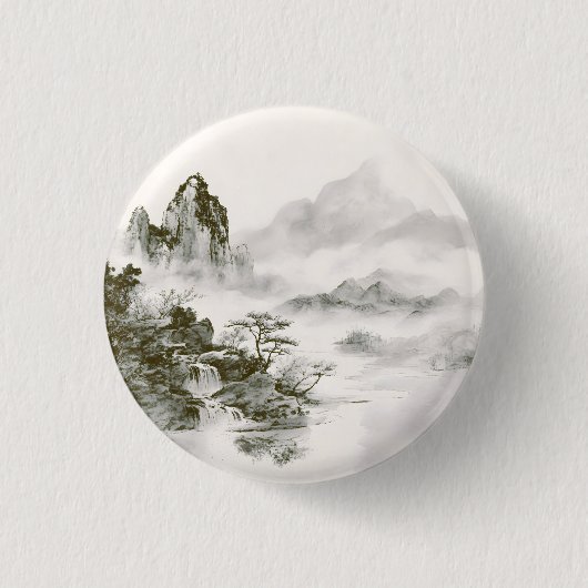 ミニマリスト墨絵の神秘的な禅山水風景 缶バッジ (正面)