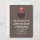 ミニマリスト振りかけ飾カップケーキ誕生日 招待状 (正面)