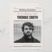 ミニマリスト新聞のポスター写真の誕生日 招待状 (正面/裏面)