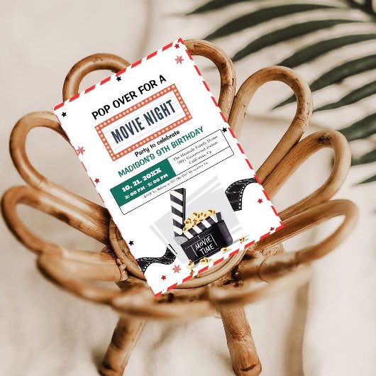 ミニマリスト映画の夜の誕生日パーティーの招待 カード