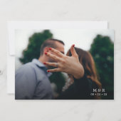 ミニマリスト書道ダスティブルーモノグラム結婚ズ セーブザデート (裏面)