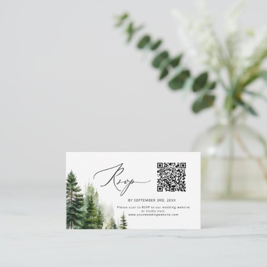 ミニマリスト松の木QRコード結婚式RSVP エンクロージャーカード (スタンド正面)