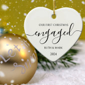 ミニマリスト白黒初めてのクリスマス 婚約した セラミックオーナメント