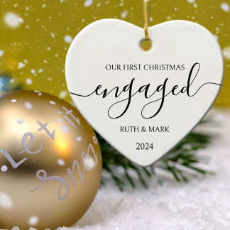 ミニマリスト白黒初めてのクリスマス 婚約した セラミックオーナメント