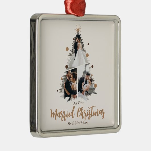 ミニマリスト私たちの最初の結婚したクリスマス3枚の写真 メタルオーナメント (右)