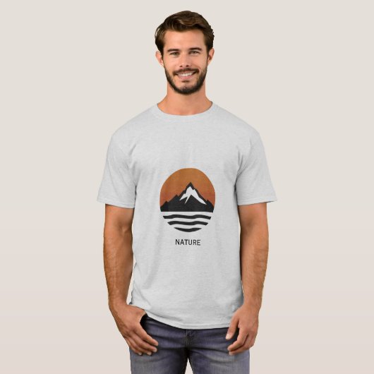 ミニマリスト自然山サンセットグラフィック Tシャツ (正面フル)
