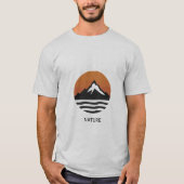 ミニマリスト自然山サンセットグラフィック Tシャツ (正面)