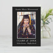 ミニマリスト黒フレーム白スクリプト卒業An 案内状 (スタンド正面)