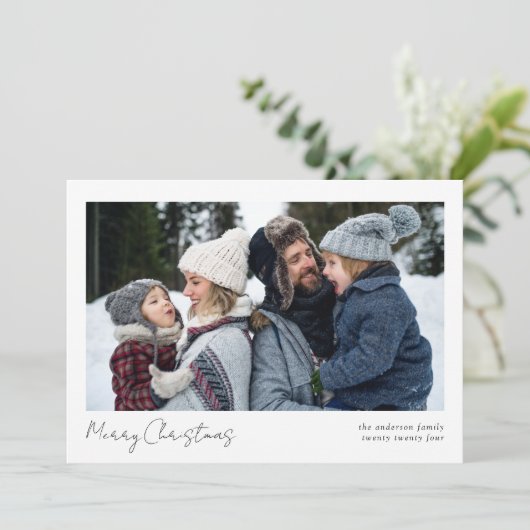 ミニマリスト2枚の写真とカリグラフィー メリークリスマス シーズンカード (スタンド正面)