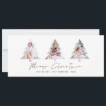 ミニマリスト3ツリーの形の写真メリークリスマス シーズンカード<br><div class="desc">ミニマリスト3ツリーの形の写真メリークリスマス。デジタルおよび印刷で利用可能。メリークリスマスは決まった台本スタイリッシュに書かれている。サンプルの3つの画像を簡単に独自の画像に置き換え、前面の名前でパーソナライズする。</div>