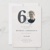 ミニマリスト60歳の誕生日招待状 招待状 (正面)