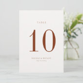 ミニマリスト ウェディング テーブル ナンバー カード (スタンド正面)