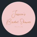 ミニマリスト カリグラフィー かわいい ピンクの ブライダル シャワー ラウンドシール<br><div class="desc">ミニマリスト カリグラフィー かわいい ピンクの ブライダル シャワー クラシック ラウンド ステッカー</div>