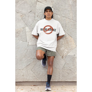 ミニマリスト・グランジ「サービス停止中」グラフィックTシャツ | Tシャツ