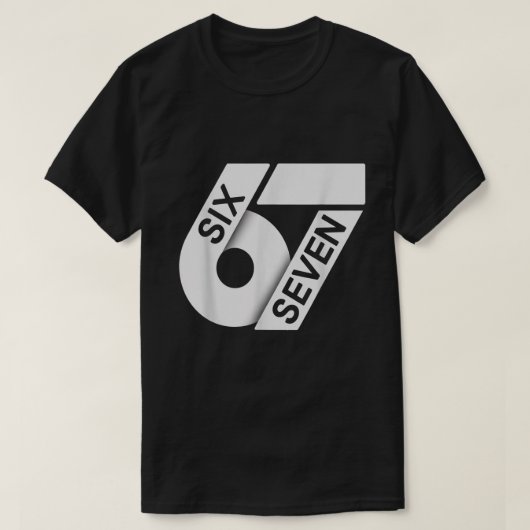 ミニマリスト シックス セブン 67 デザイン Tシャツ (デザイン正面)