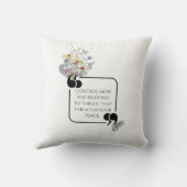 ミニマリスト・ストイック内平和図解入りの、写真付きの引用文 クッション (裏面)