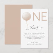 ミニマリスト ダスティピーチ モダン ファースト バースデー サンキューカード (正面/裏面)