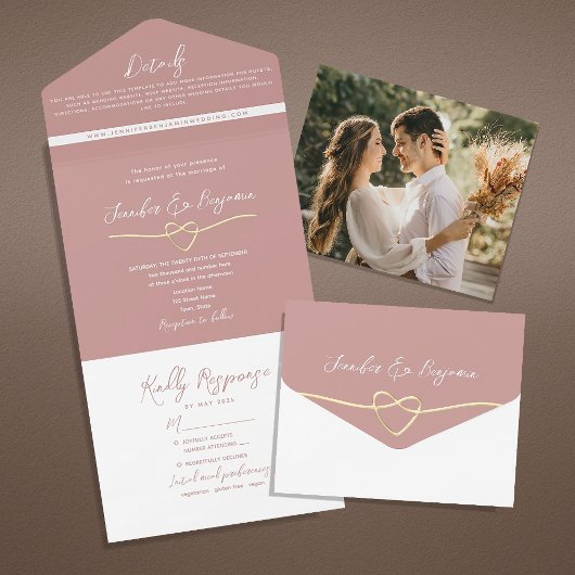 ミニマリスト・ダスティ結婚バラ オールインワン招待状