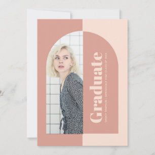 ミニマリスト・ピーチ・ピンク・アーチ・フォト卒業パーティー 招待状