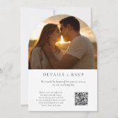 ミニマリスト フラワー QR コード フォト ウェディング アーチ 招待状 (裏面)