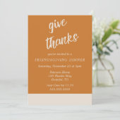 ミニマリスト・感謝のテラコッタ・フレンドsgiving 招待状 (スタンド正面)