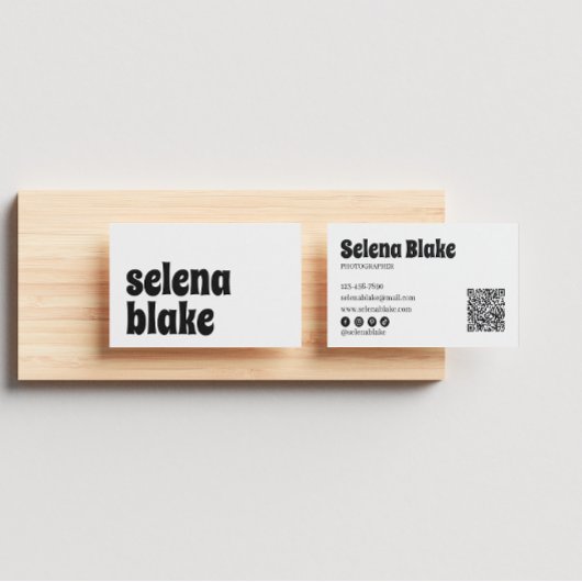 ミニマリスト（白黒） | QRコモダンード 名刺