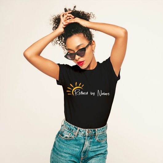 ミニマリスト「自然で洗練された」 Tシャツ