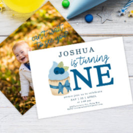 ミニマリストBlueberryカップケーキ最初の誕生日パーティー 招待状