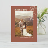 ミニマリストBoho Burntオレンジタイプライター結婚ズ サンキューカード (スタンド正面)