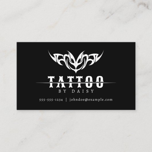 ミニマリストTattoo ArtistソーシャルメディアQRコード 名刺 (正面)