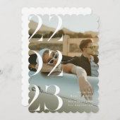 ミニマルでおしゃれな黒と白の「Save the date」 招待状 (正面/裏面)