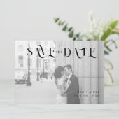 ミニマルでおしゃれなSave The Dateカード 招待状 (スタンド正面)