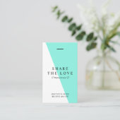 ミニマルできれいで明るいティール(緑がかった色)のタイプエラーの紹介の垂直 名刺 (スタンド正面)