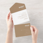 ミニマルでエレガントなフォーマルブラウンのベビーシャワー オールインワン招待状 (貼ってはがせる)