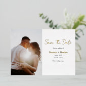 ミニマルでシックな写真が日付を保存 箔招待状 (立ち正面)