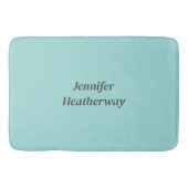 ミニマルなアクアブルー名前をカスタムする バスマット (正面)