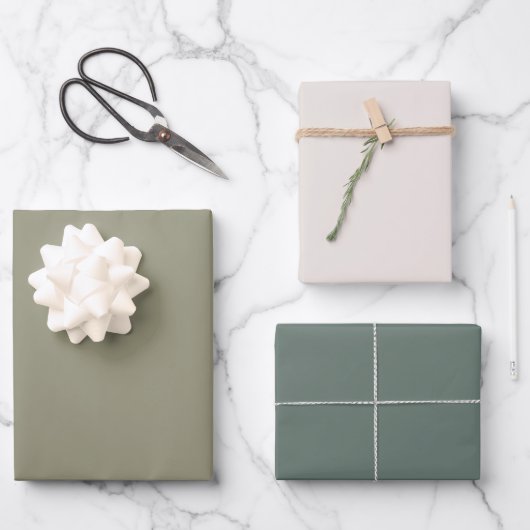 ミニマルなアースカラーのオリーブグリーンとベージュのウェディング ラッピングペーパーシート (正面)