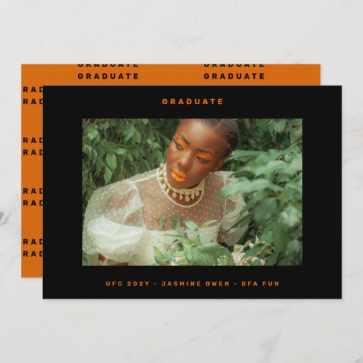 ミニマルなオレンジブラック卒業写真 案内状 (正面/裏面)