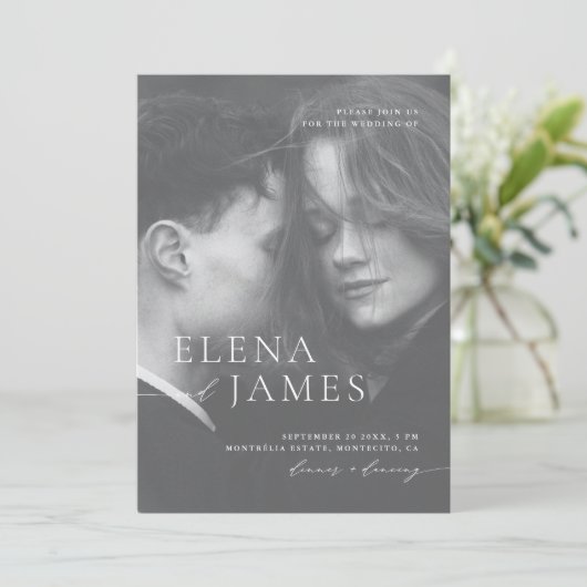 ミニマルなオーバーレイフォトブラック&ホワイト結婚ズ 招待状 (スタンド正面)