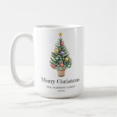 ミニマルなクリスマスツリーの家族の名前の年 コーヒーマグカップ (左)