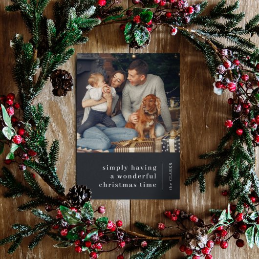 ミニマルなクリスマス |木炭グレーの家族写真 シーズンカード