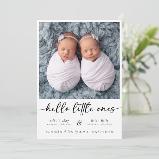 ミニマルなスクリプトツイン写真誕生のお知らせ 案内状 (スタンド正面)