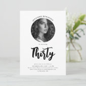 ミニマルなスクリプトフォト30th誕生日パーティー 招待状 (スタンド正面)