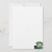 ミニマルなソフトピンク&グリーンロータスの日付を保存 招待状 (裏面)