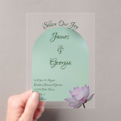 ミニマルなソフトピンク&グリーンロータス結婚のアクリル アクリル招待状 (インサイチュ (ポータブル))